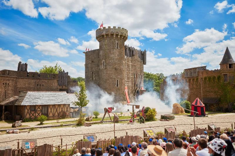 Puy Du Fou France Â€“ La Villa Gallo-romaine image