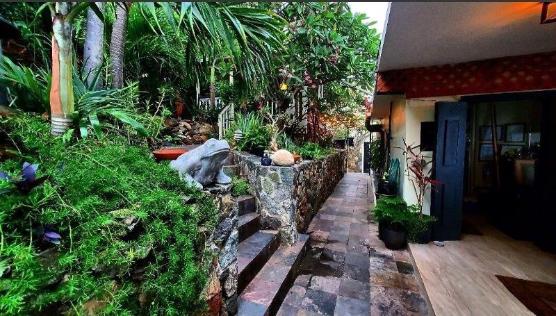 Island View Guesthouse image