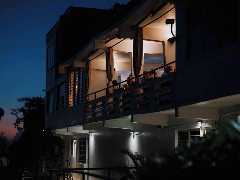 Island View Guesthouse image