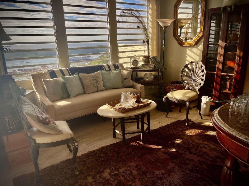 Island View Guesthouse image