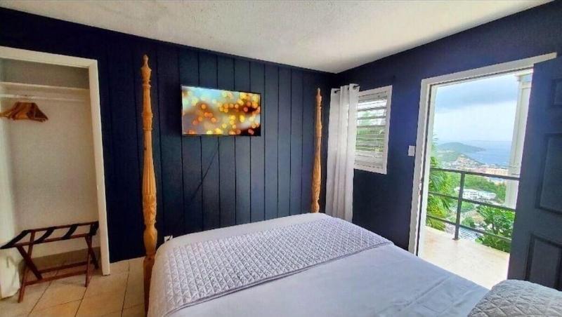 Island View Guesthouse image