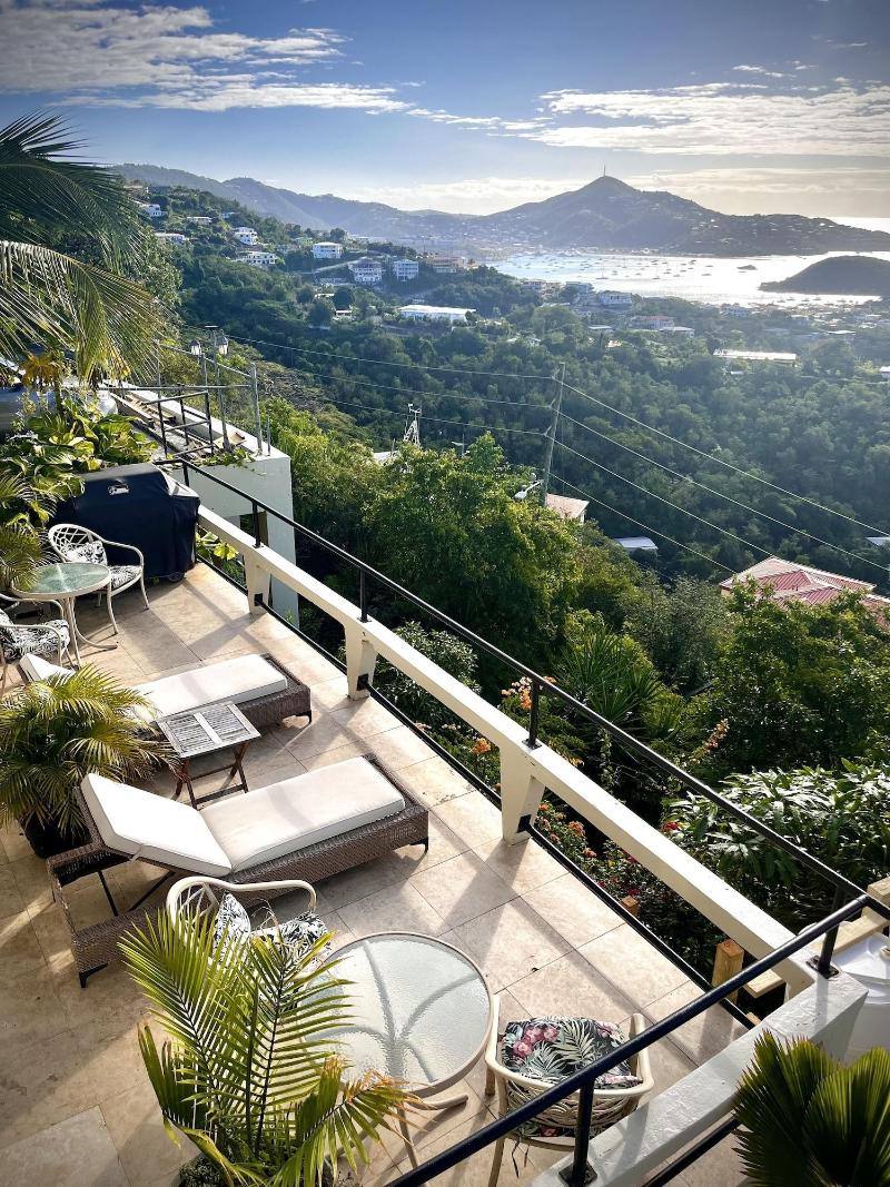 Island View Guesthouse image