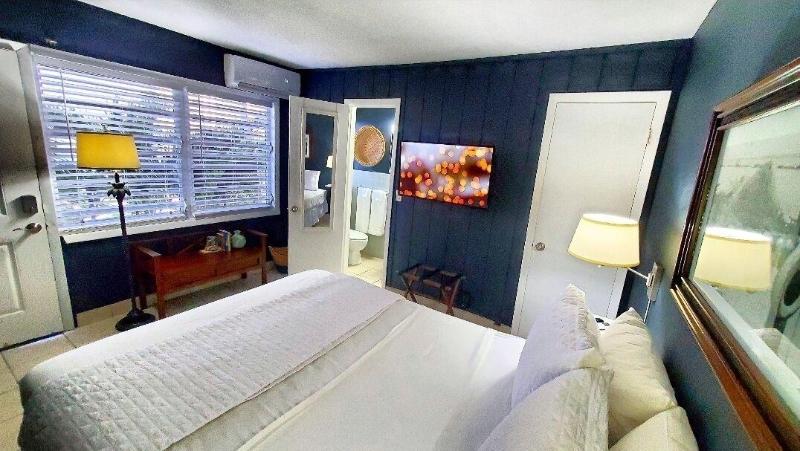 Island View Guesthouse image