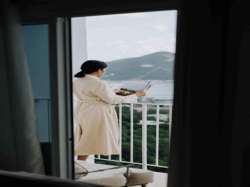 Island View Guesthouse image