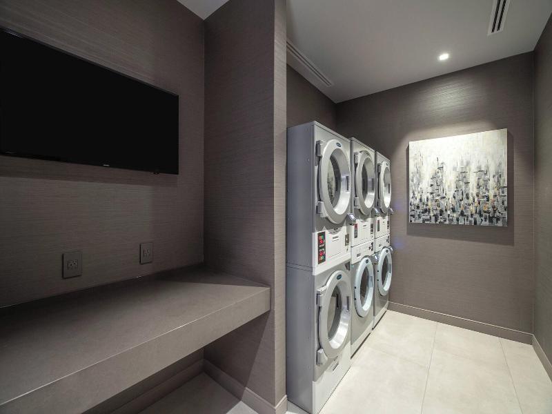 Residence Inn By Marriott Weehawken image