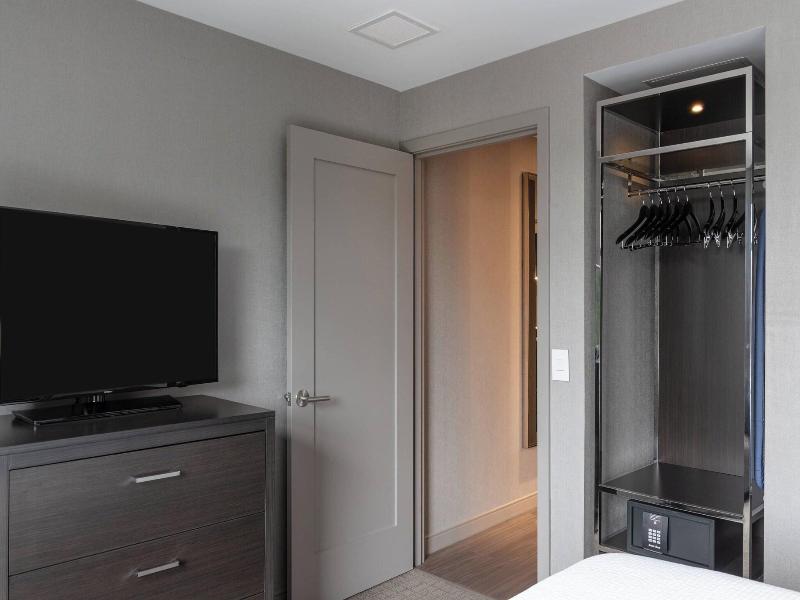 Residence Inn By Marriott Weehawken image