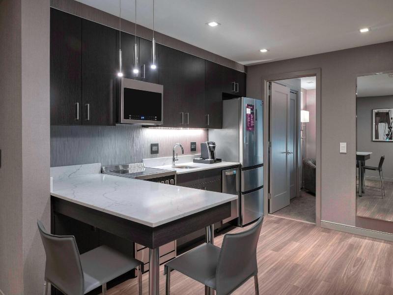 Residence Inn By Marriott Weehawken image