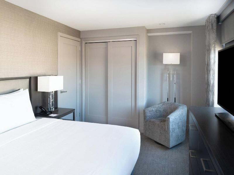 Residence Inn By Marriott Weehawken image