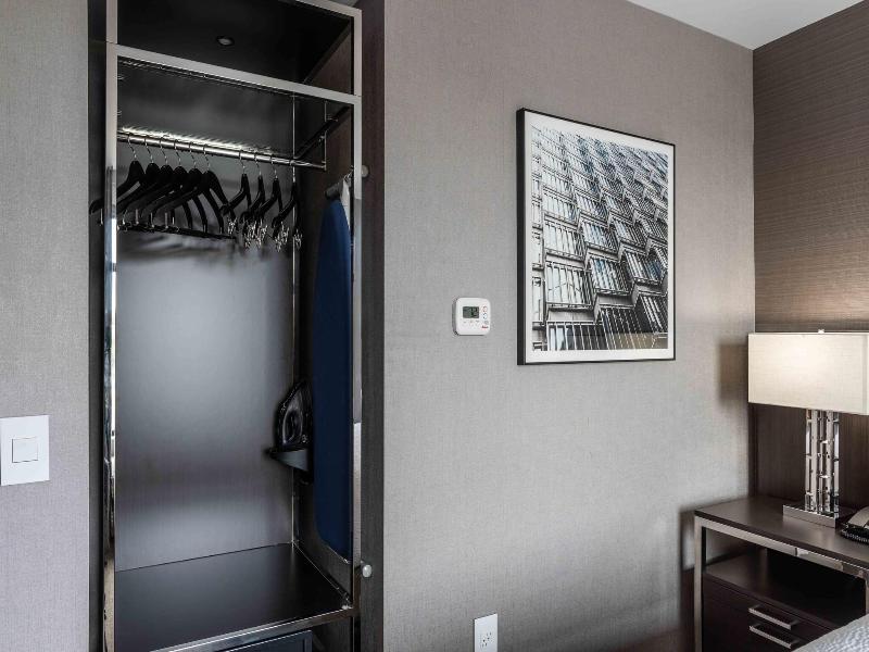 Residence Inn By Marriott Weehawken image