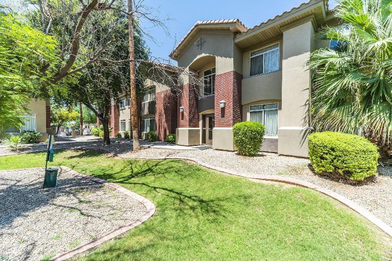 Metro Chandler Apartments — general view