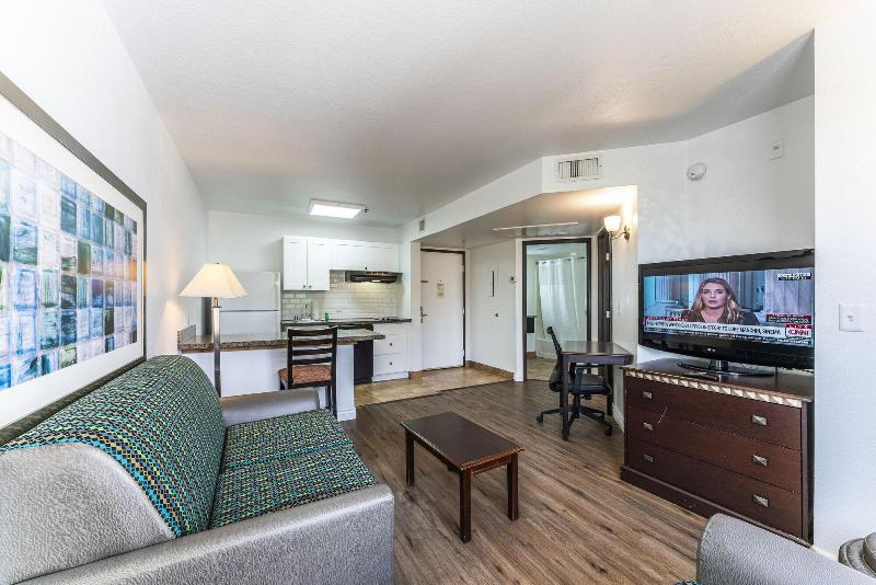 Metro Chandler Apartments image