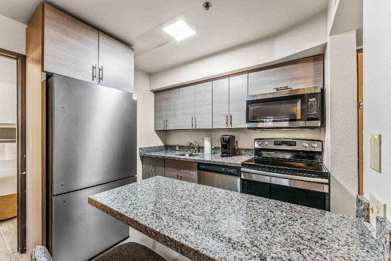 Metro Chandler Apartments image