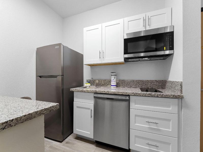 Metro Chandler Apartments image
