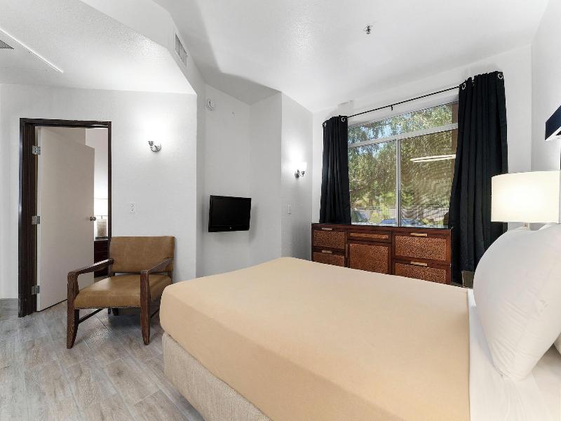 Metro Chandler Apartments image