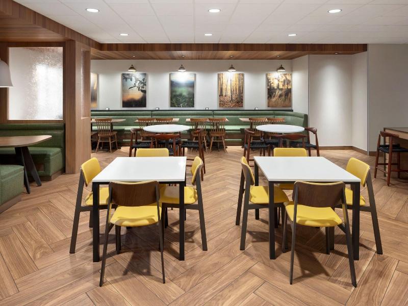 Fairfield Inn & Suites By Marriott West Kelowna