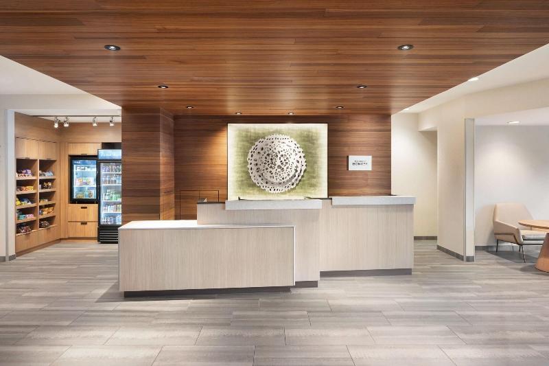 Fairfield Inn & Suites By Marriott West Kelowna image