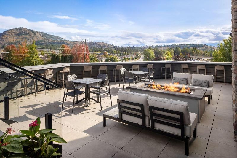 Fairfield Inn & Suites By Marriott West Kelowna image