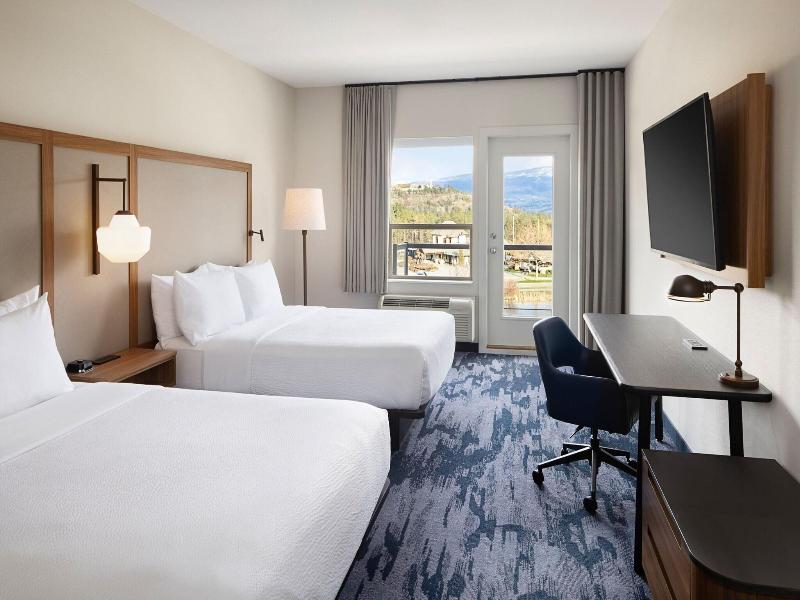 Fairfield Inn & Suites By Marriott West Kelowna image