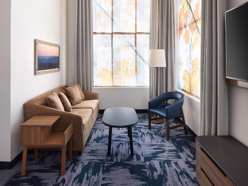 Fairfield Inn & Suites By Marriott West Kelowna image