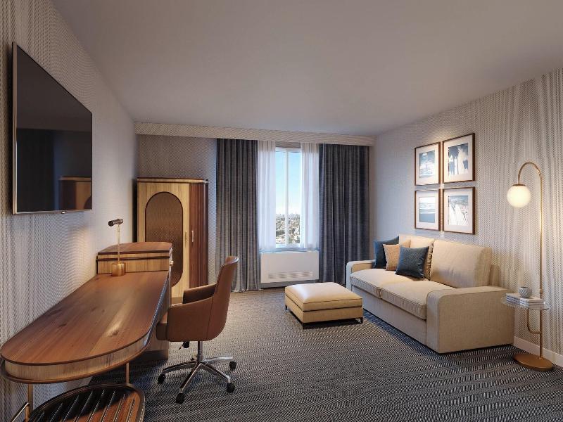 Courtyard By Marriott Santa Cruz image