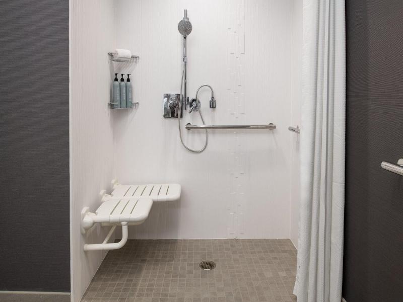Courtyard By Marriott Santa Cruz image