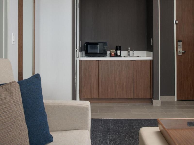 Courtyard By Marriott Santa Cruz image