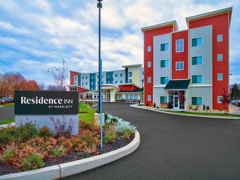 Residence Inn By Marriott Reading image