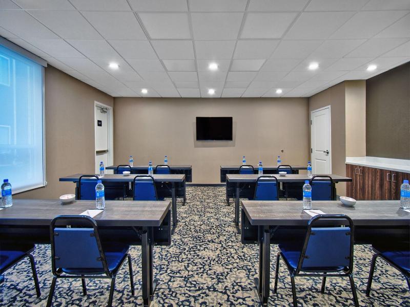 Residence Inn By Marriott Reading image