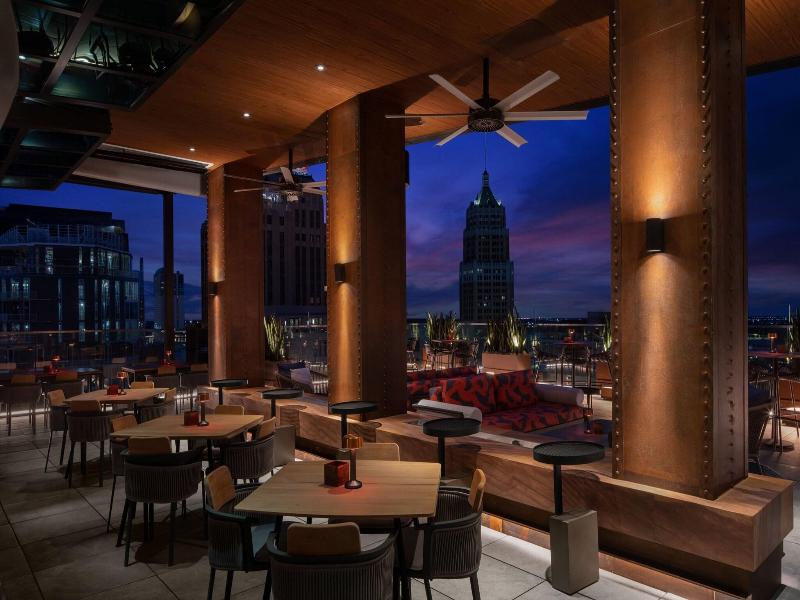 Element San Antonio Riverwalk image