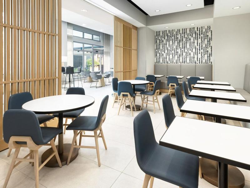 Residence Inn By Marriott San Juan Isla Verde image