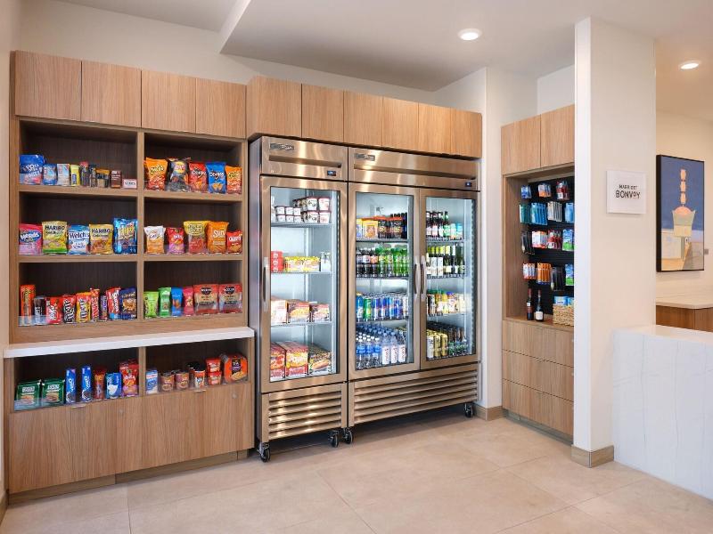 Towneplace Suites By Marriott Tempe image