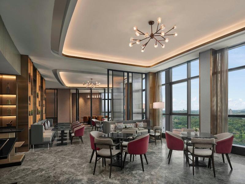 Sheraton Kuching Hotel image