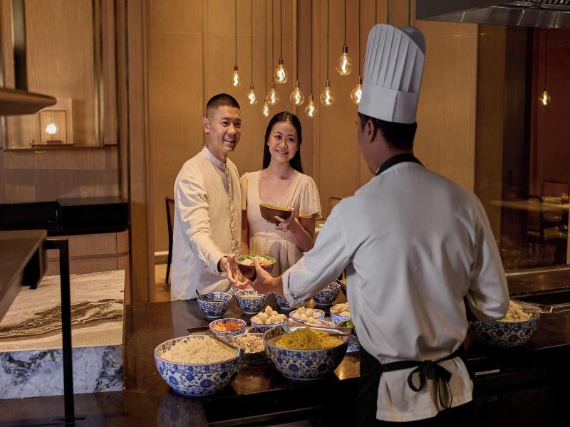 Sheraton Kuching Hotel image