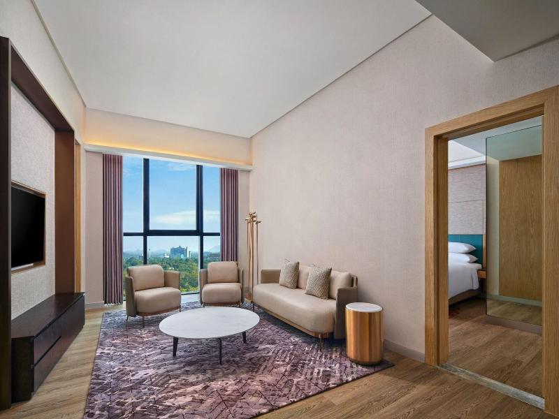 Sheraton Kuching Hotel image