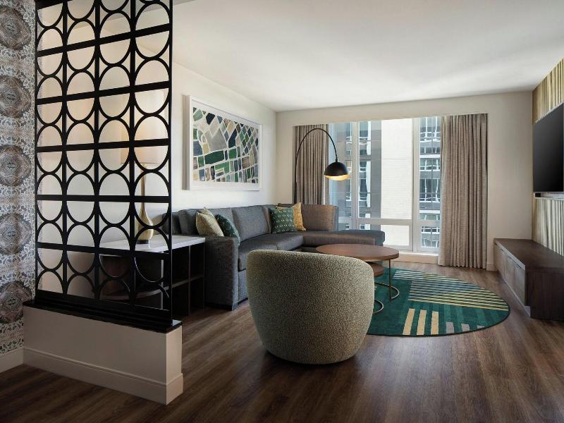 Le Meridien Fort Worth Downtown image