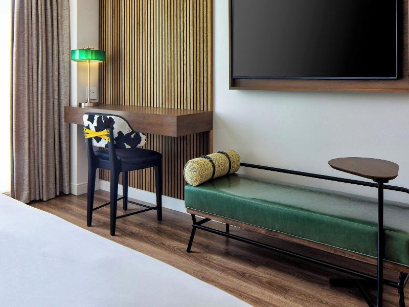 Le Meridien Fort Worth Downtown image