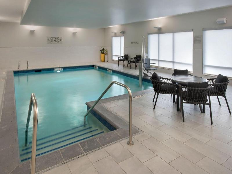 Towneplace Suites By Marriott Portland Airport Me image