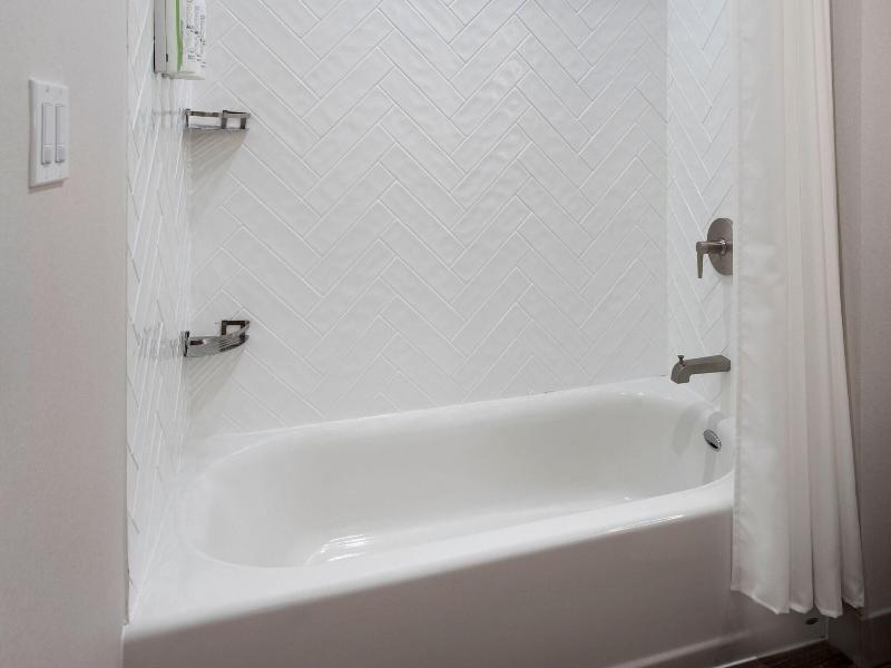 Towneplace Suites By Marriott Portland Airport Me image
