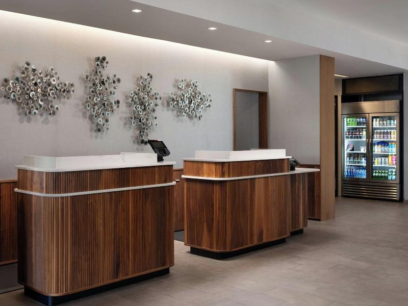 Courtyard By Marriott Lake City image