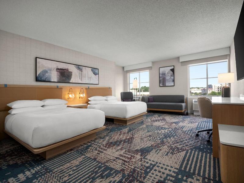 Delta Hotels By Marriott Colonial Heights image