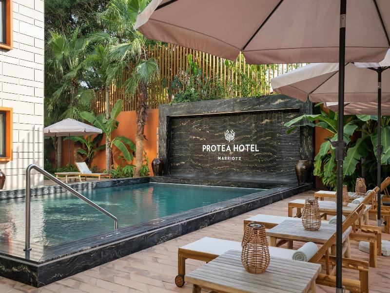 Protea Hotel Luanda image