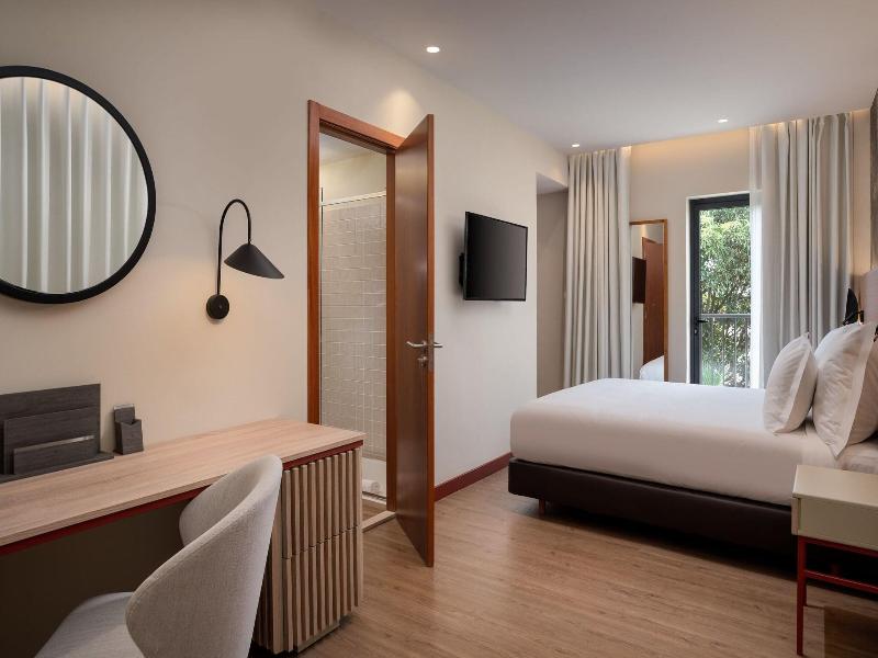 Protea Hotel Luanda image