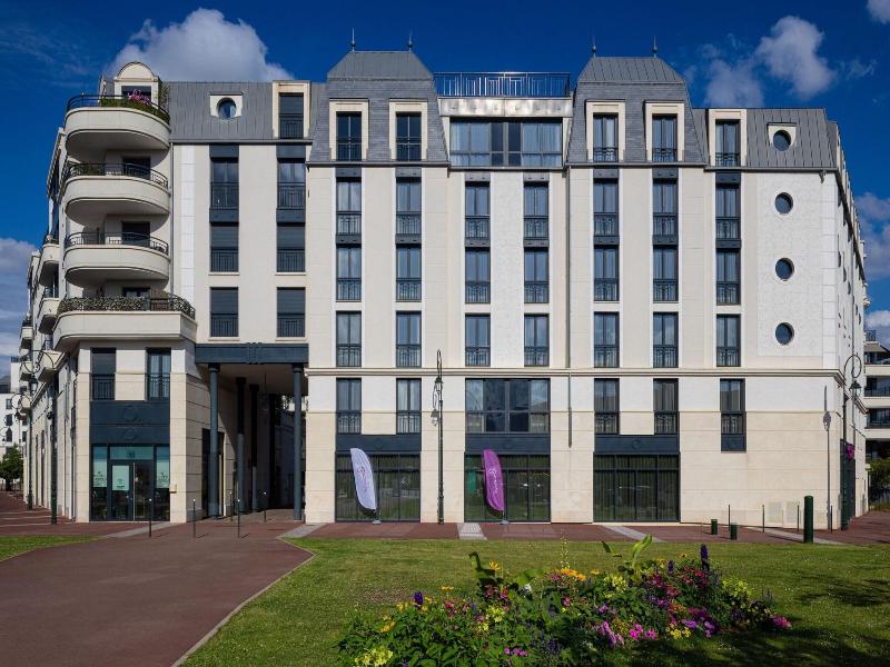 Moxy Paris Clamart image
