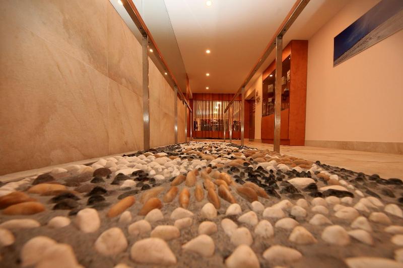 Four Points By Sheraton Bansko image