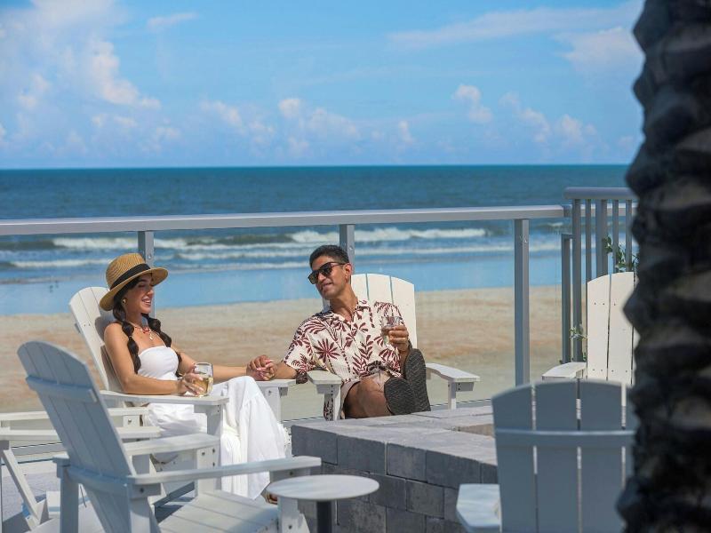 Renaissance Daytona Beach Oceanfront Hotel image