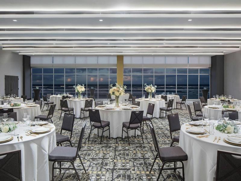 Renaissance Daytona Beach Oceanfront Hotel image