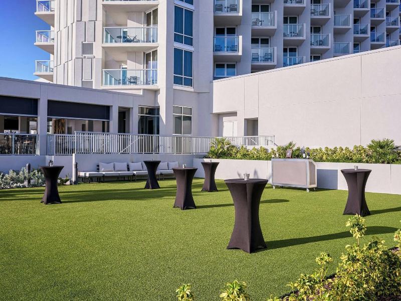 Renaissance Daytona Beach Oceanfront Hotel image