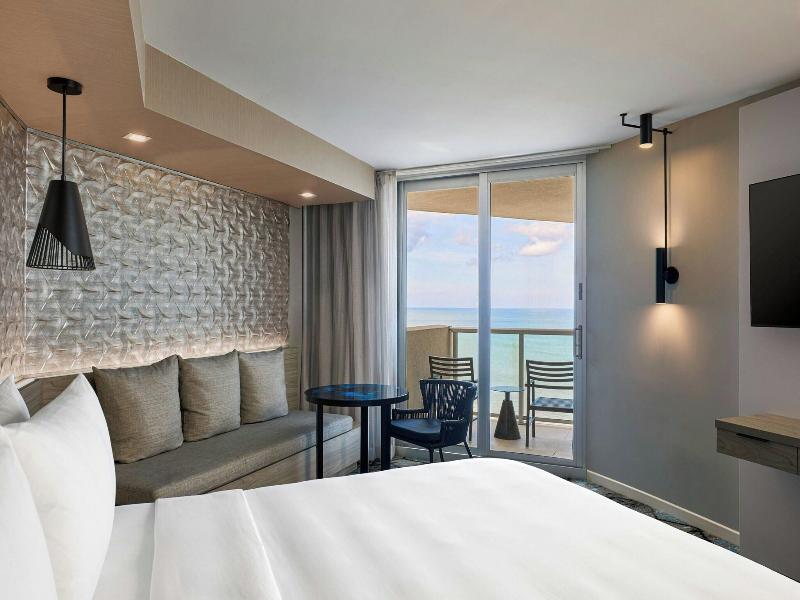 Renaissance Daytona Beach Oceanfront Hotel image