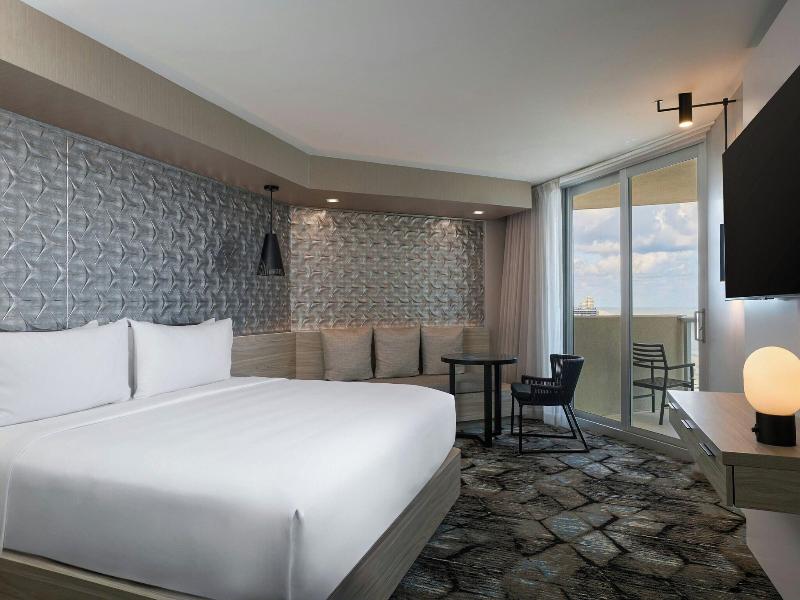 Renaissance Daytona Beach Oceanfront Hotel image