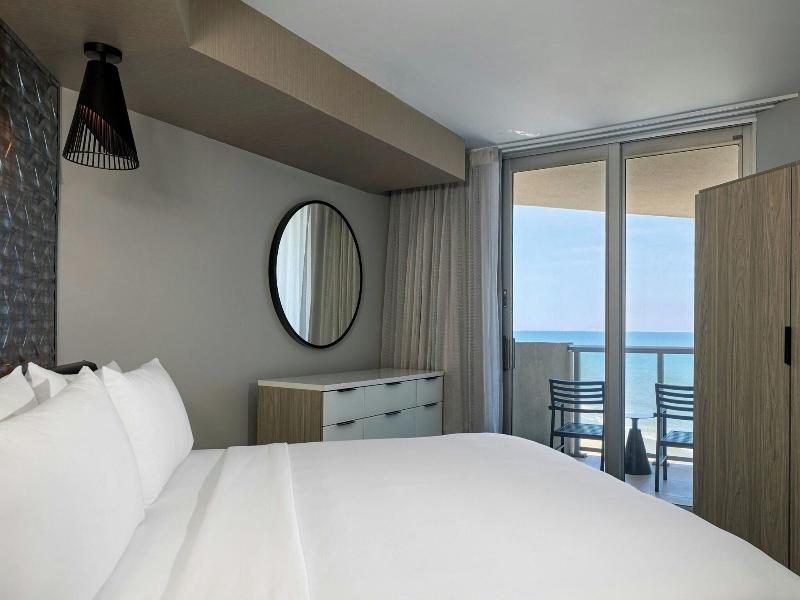 Renaissance Daytona Beach Oceanfront Hotel image